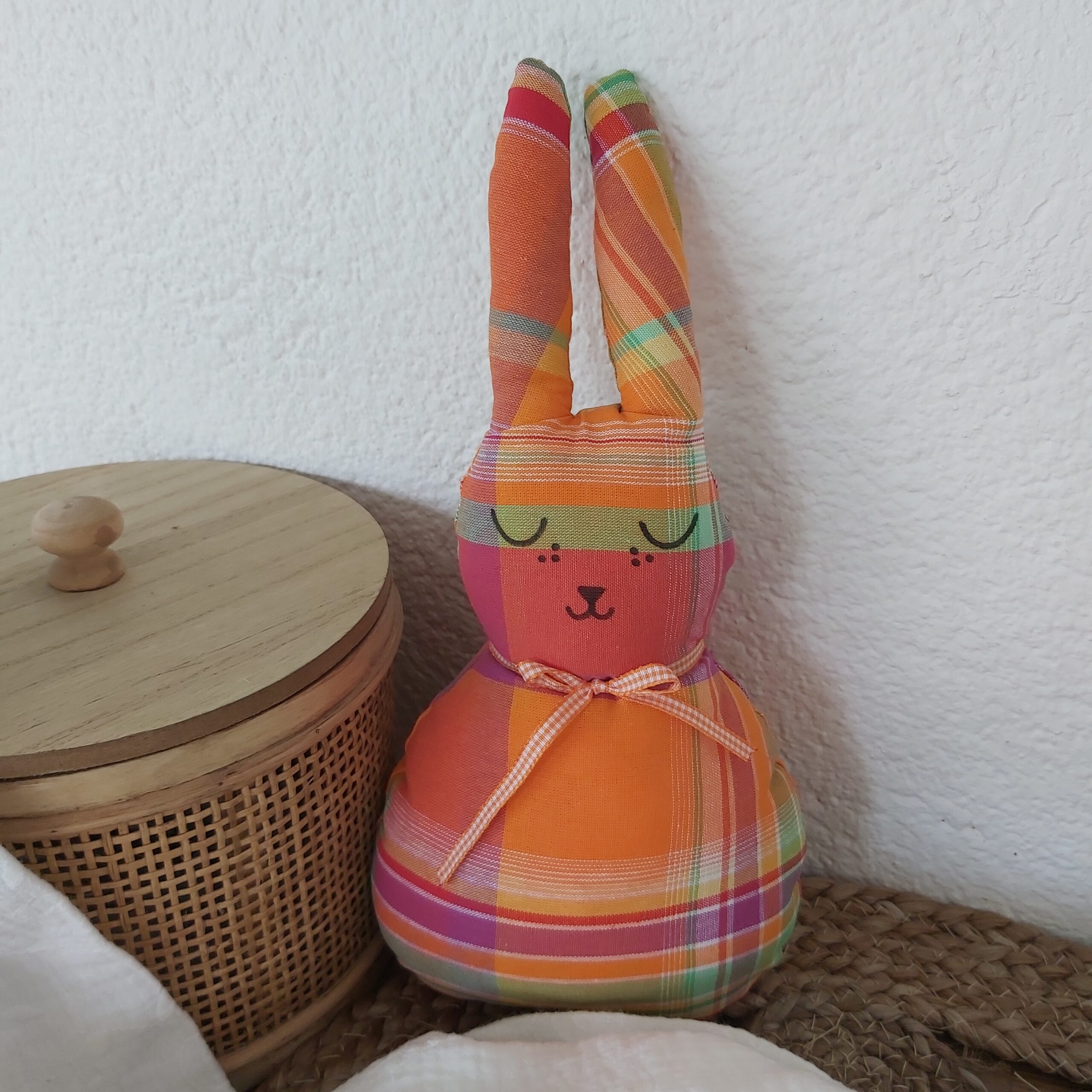 Doudou lapin madras