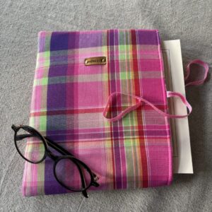 Pochette protège livre